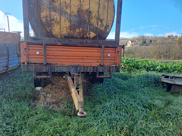 Rimorchio agricolo