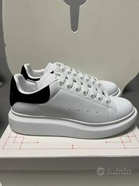 Scarpe da coppia Alexander McQueen, taglia 43