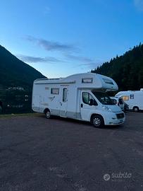 ARCA GLM 696 -2011-90.000KM - full optional