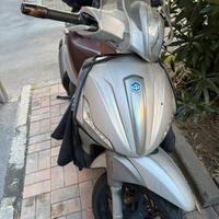 BEVERLY 350 Sport abs