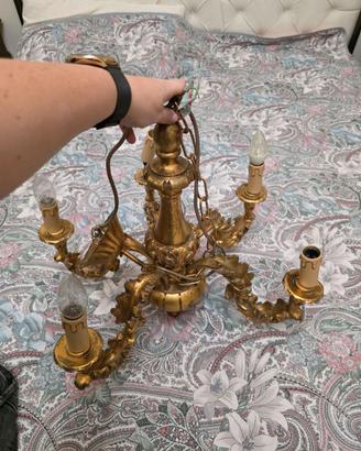 Lampadario dorato