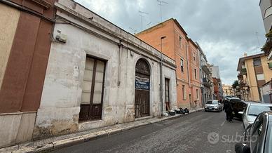 Indipendente con ampio giardino