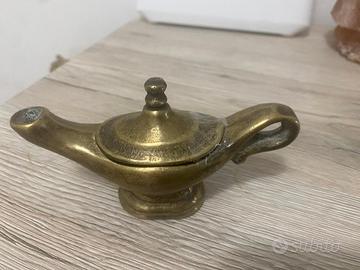 Lampa di olio vintage