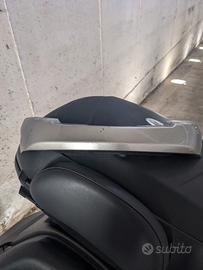 Majesty 400 coperchio batteria 