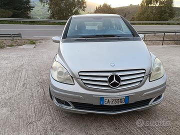 Mercedes-benz B 200 CDI Sport - 2010