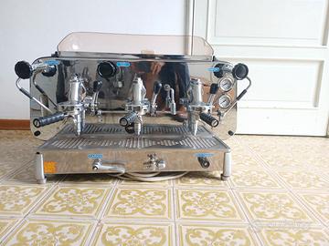Macchina caffe faema E61 tre gruppi