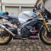 Aprilia tuono 1000