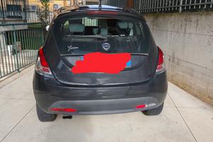 Lancia Y