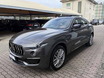 MASERATI Levante MHEV GT TETTO APRIBILE CERCHI 2