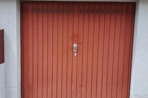 Garage in stabile