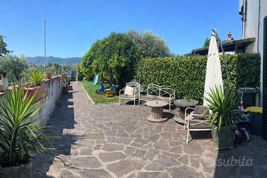 CASA INDIPENDENTE A QUARRATA