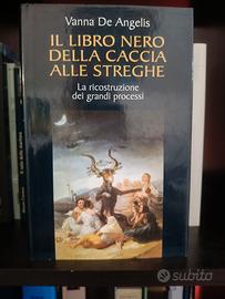 Libro "Il libro nero della caccia alle streghe"