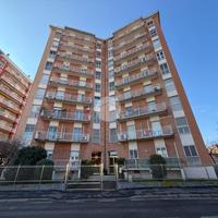 3 LOCALI A SAN GIULIANO MILANESE