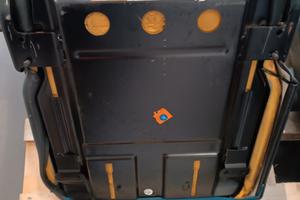 MITSUBISHI FUSO - CANTER seduta del sedile