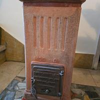 stufa in terracotta
