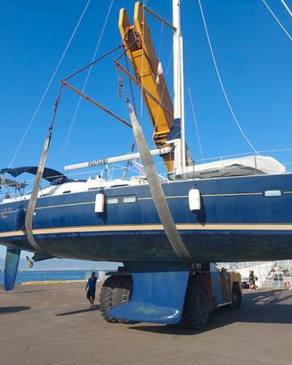 Barca a vela beneteu 423 2005
