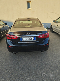 Infiniti Q50 sport tech full optional