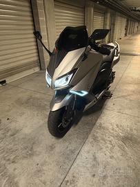 Yamaha T Max 530 - 2016