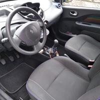 TWINGO 2 DCI 15 75 CV