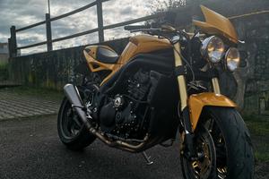 Triumph speed triple 1050 anno 2005 