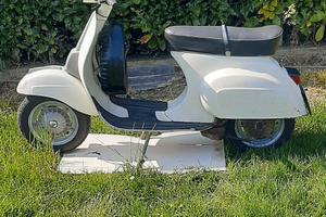 Vespa 50 Special 
