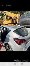 Astra 17 incidentata 