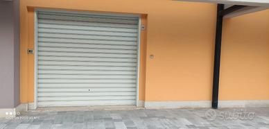 Locale commerciale in via Mar Egeo (PZ)