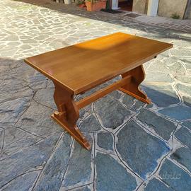 Tavolo in legno