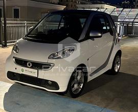 SMART fortwo 1000 52 kW MHD coupé pulse