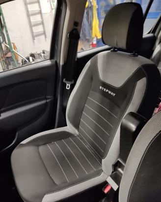 Sedile anteriore dx DACIA SANDERO del 2017