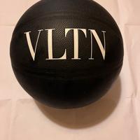 Pallone da basket Spalding per Valentino