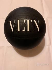 Pallone da basket Spalding per Valentino