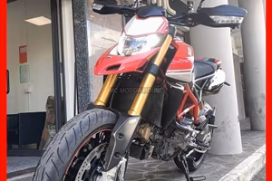 Ducati 950 sp hypermotard /permute/rate/garanzia