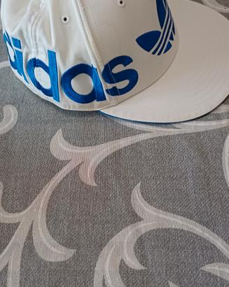 Cappello Adidas originale 