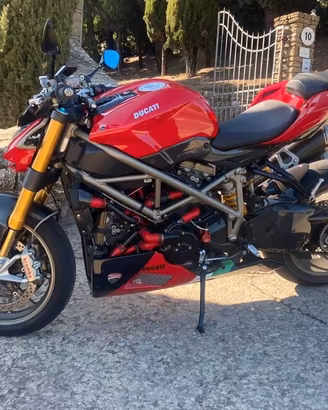 Ducati Street Fighter 1098 S