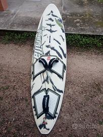 Tavola windsurf F2 Guerrilla 76l