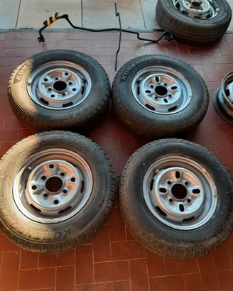 Piaggio Porter dal  1998/2015 cerchi e gomme