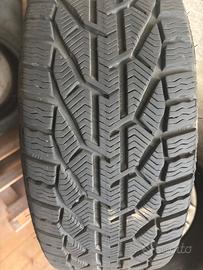 PNEUMATICI INVERNALI CON CERCHI