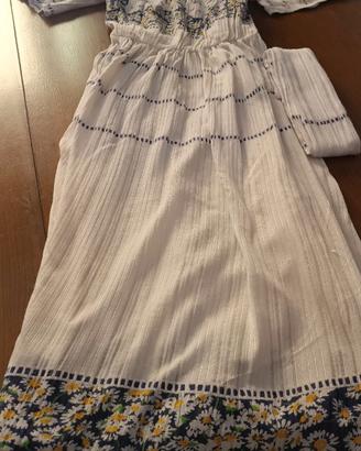 Vestito bianco con fiorellini 