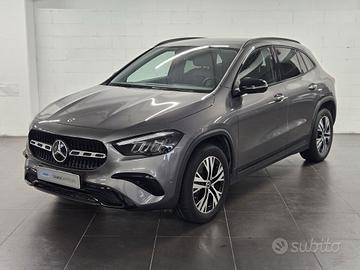 MERCEDES Classe GLA (H247) - GLA 200 d Automatic
