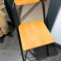 2 Sgabelli pieghevoli vintage in legno e metallo