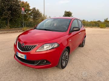 Lancia Ypsilon GOLD