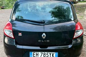Renault clio 3 serie 2011
