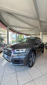 Audi Q5 2.0 TDI 190 CV quattro S tronic Business S