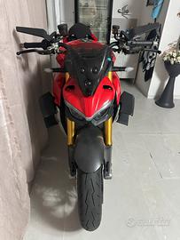 Ducati streetfighter V4 S