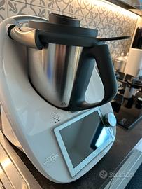 Bimby TM6 pari al nuovo + accessori extra