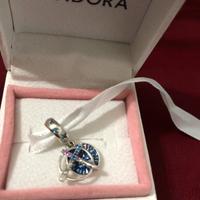 PANDORStar Wars charm doppio Spada laser 799252C01