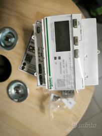 Schneider A9MEM3255 contatore energia 