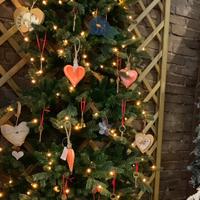 Albero di natale artificiale da parete con luci