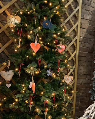 Albero di natale artificiale da parete con luci